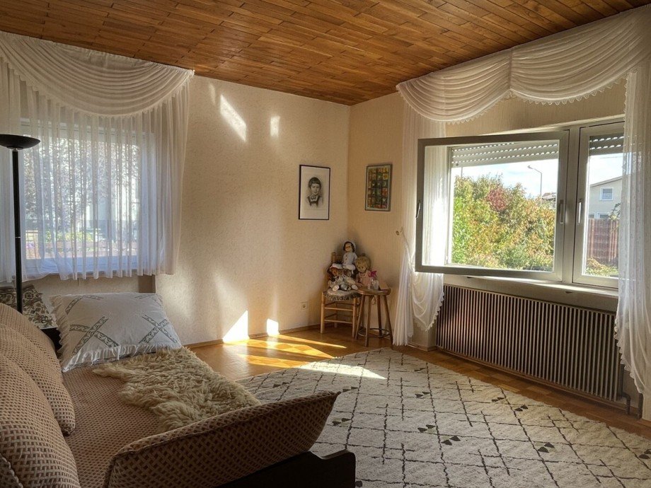 Kind 2 Bungalow Gimbsheim
