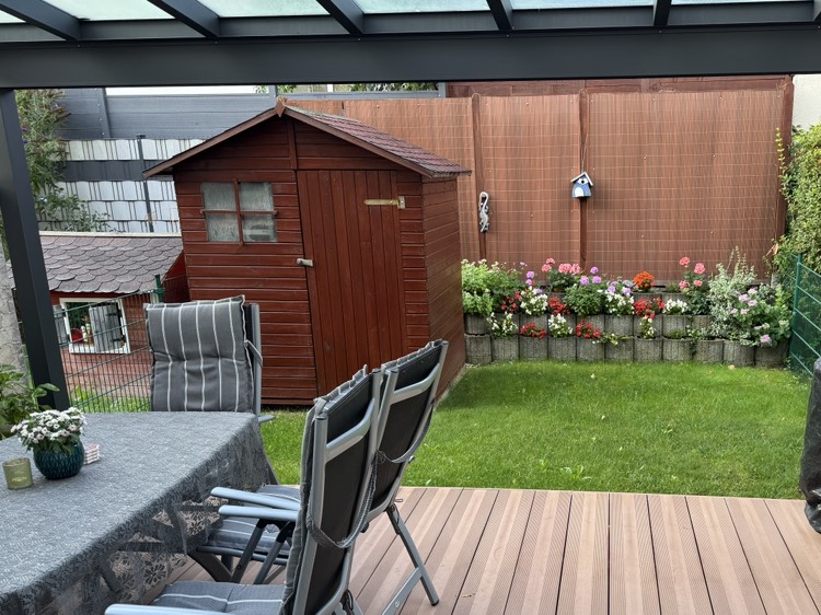 Terrasse u. Garten Reihenmittelhaus Fl�rsheim