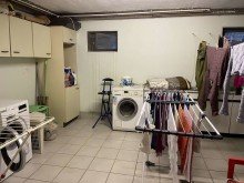 Waschk�che Keller ImmobilienPunkt*** Ger�umiges 1-2-Fam.haus in toller Ortsrandlage
