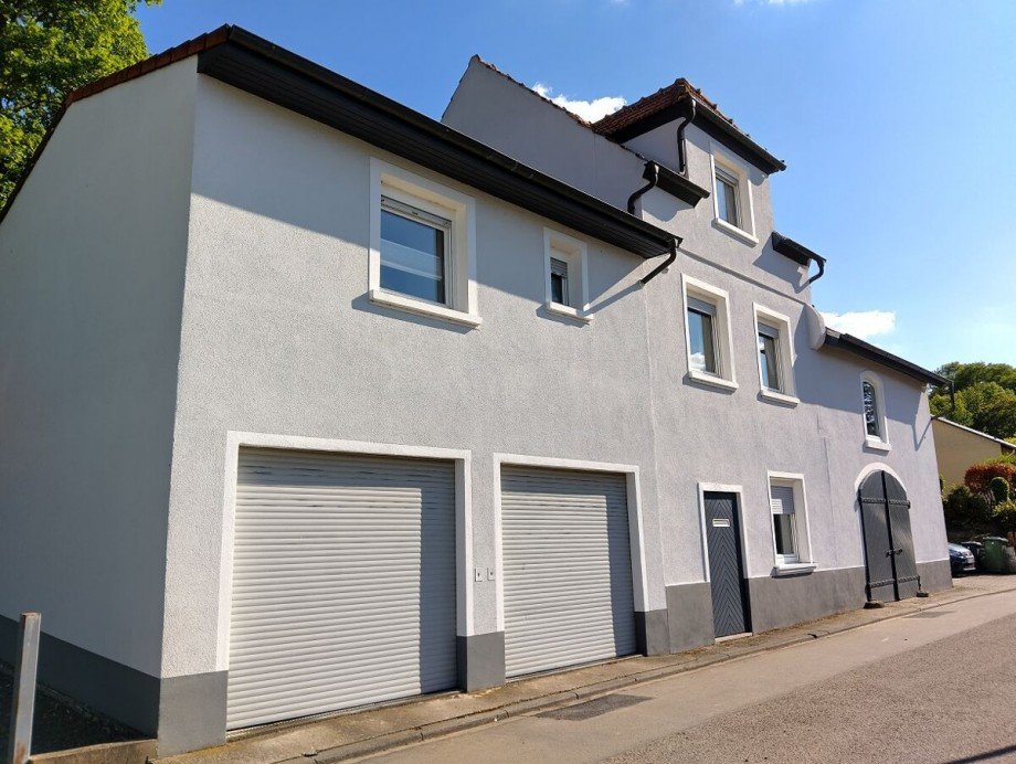 ehem. Kelterhaus mit Doppelgarage Einfamilienhaus Dittelsheim-He�loch