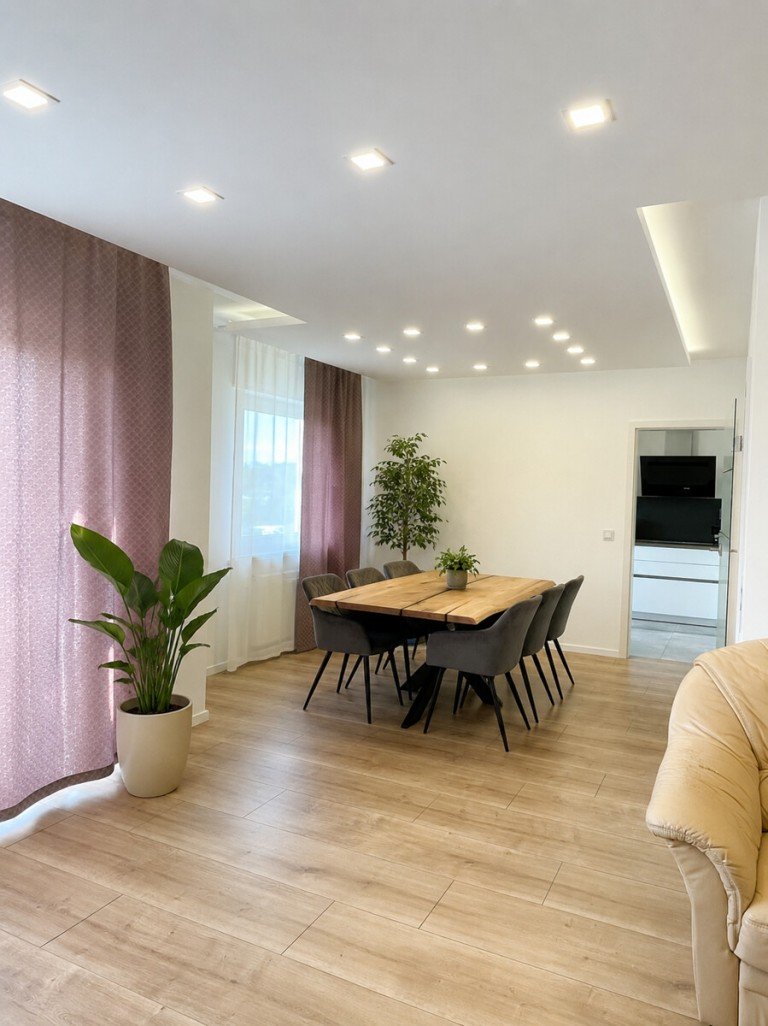 Essen und Wohnen Nierstein Etagenwohnung ImmobilienPunkt*** Traumwohnung im Gr�nen mit TOP-Ausstattung