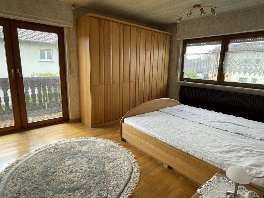 Kinderzimmer mit Balkon Einfamilienhaus Gau-Odernheim