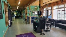 zentraler Vorraum Moderne Praxis- oder B�ror�ume in bevorzugtem urbanen Gewerbe-/Mischgebiet