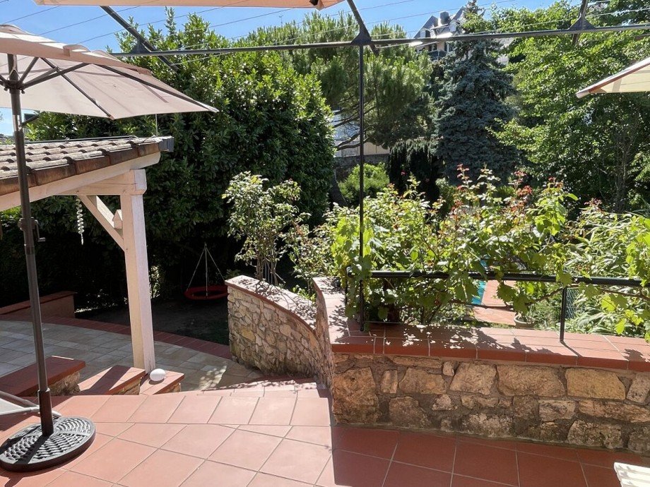 Piazza-Terrasse mit Blick Einfamilienhaus Oppenheim