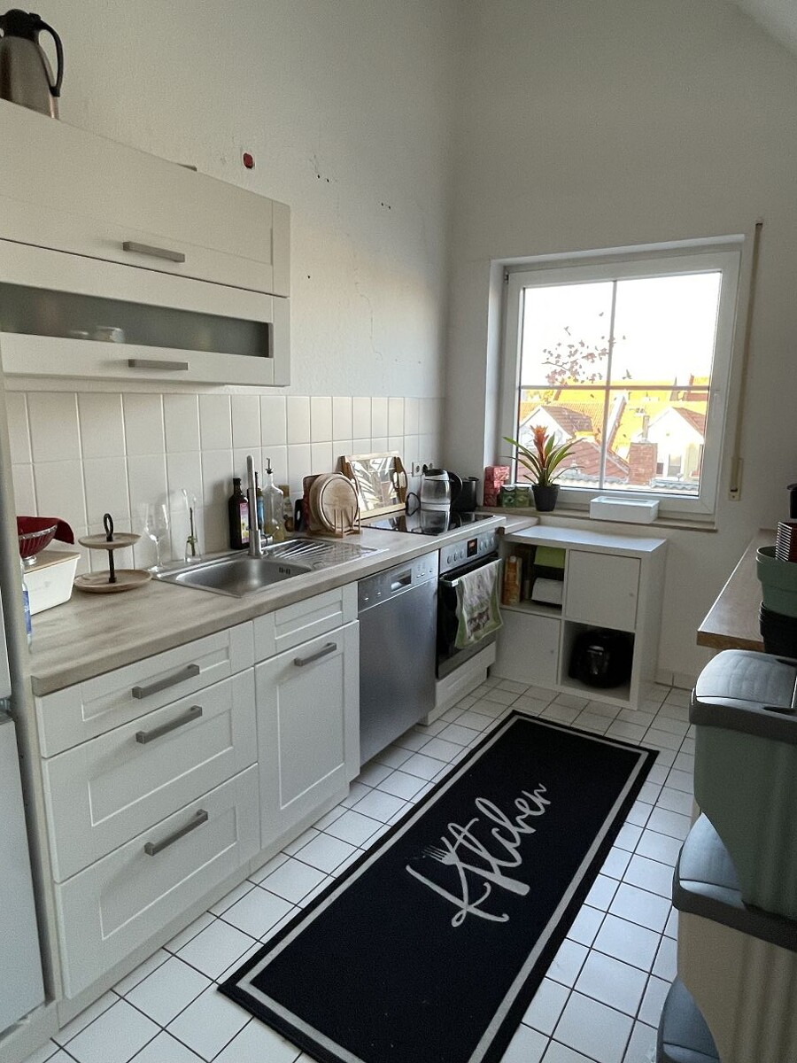 K�che Dachgeschosswohnung Nierstein