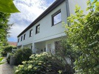 Hauptbild ImmobilienPunkt*** Gepflegtes Reihen-Endhaus mit viel Platz in bester Wohnlage