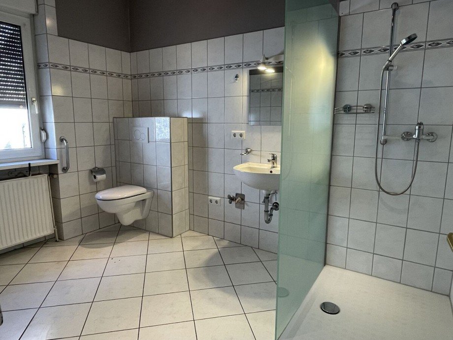 Bad EG neu Einfamilienhaus Nierstein