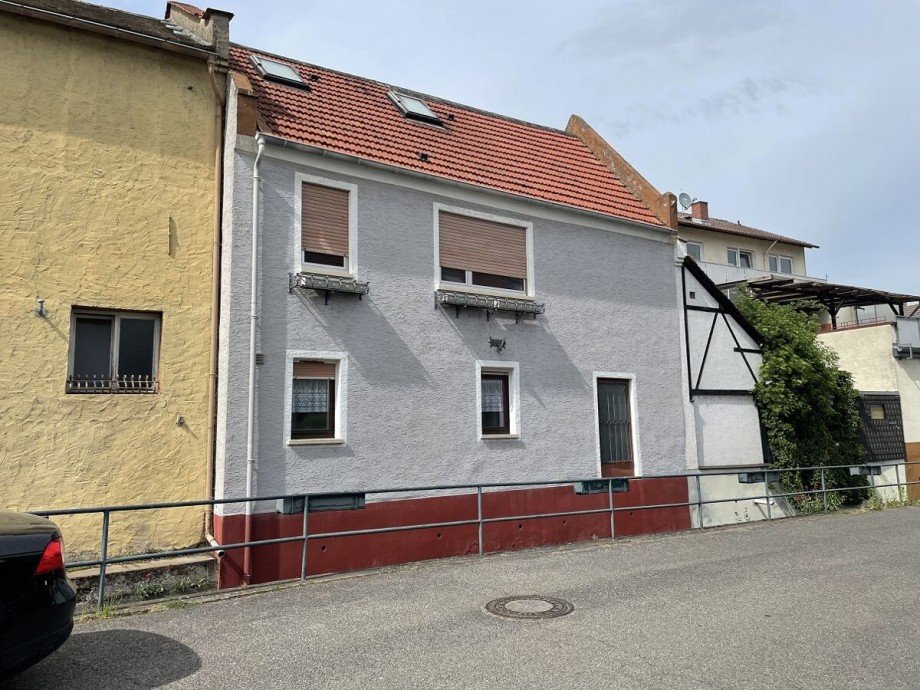 R�ckansicht Scheune Einfamilienhaus Nierstein