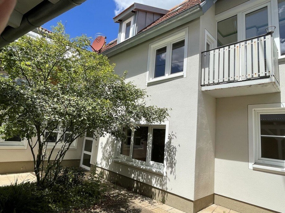 Hausansicht vorne Zweifamilienhaus Guntersblum