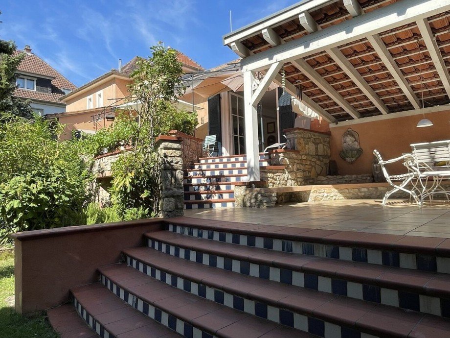Aufgang zur Pergola Einfamilienhaus Oppenheim