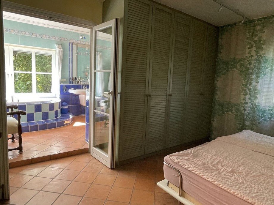 Schlafzimmer mit Einbauschr�nken Einfamilienhaus Oppenheim