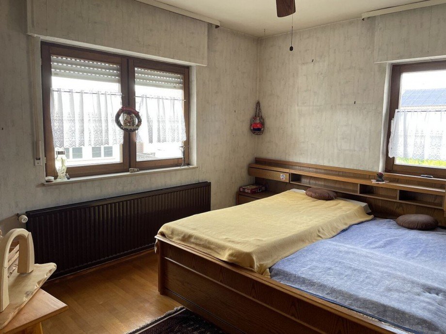 Schlafzimmer Einfamilienhaus Gau-Odernheim